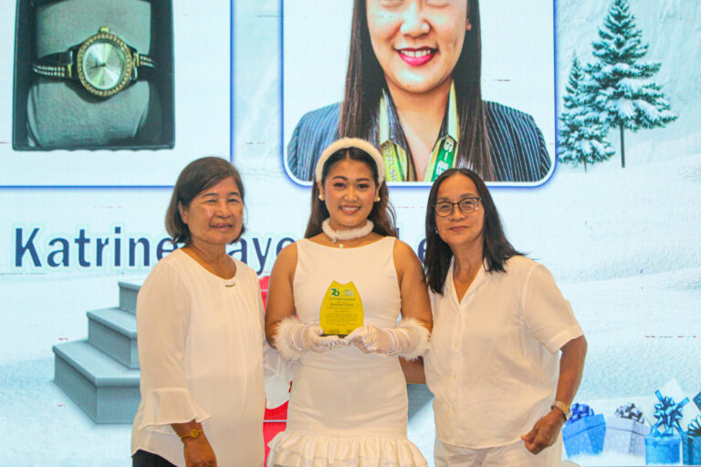 16 Katrine Faye De Leon